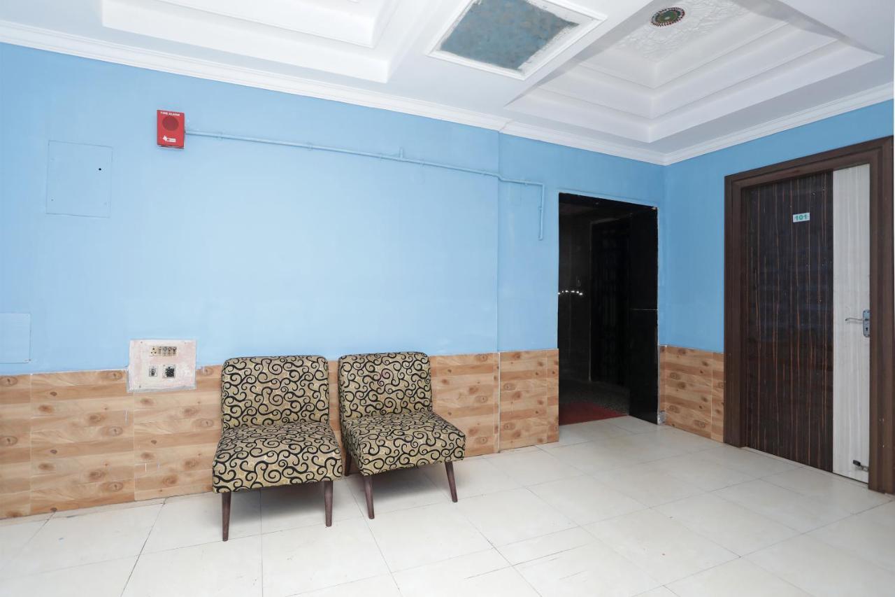 בובנשוואר Oyo 4065 Hotel Richi מראה חיצוני תמונה