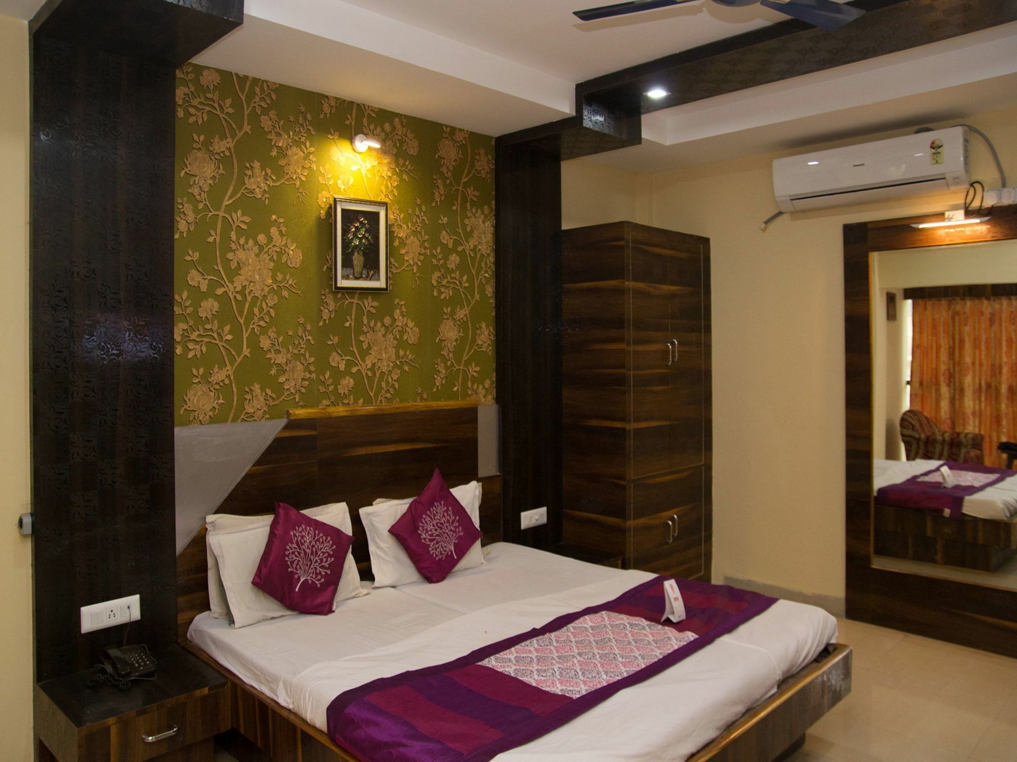 בובנשוואר Oyo 4065 Hotel Richi מראה חיצוני תמונה