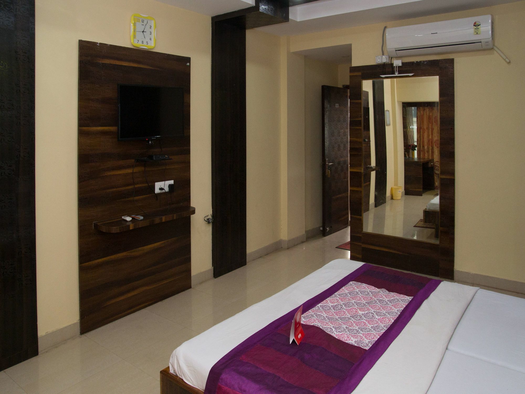 בובנשוואר Oyo 4065 Hotel Richi מראה חיצוני תמונה