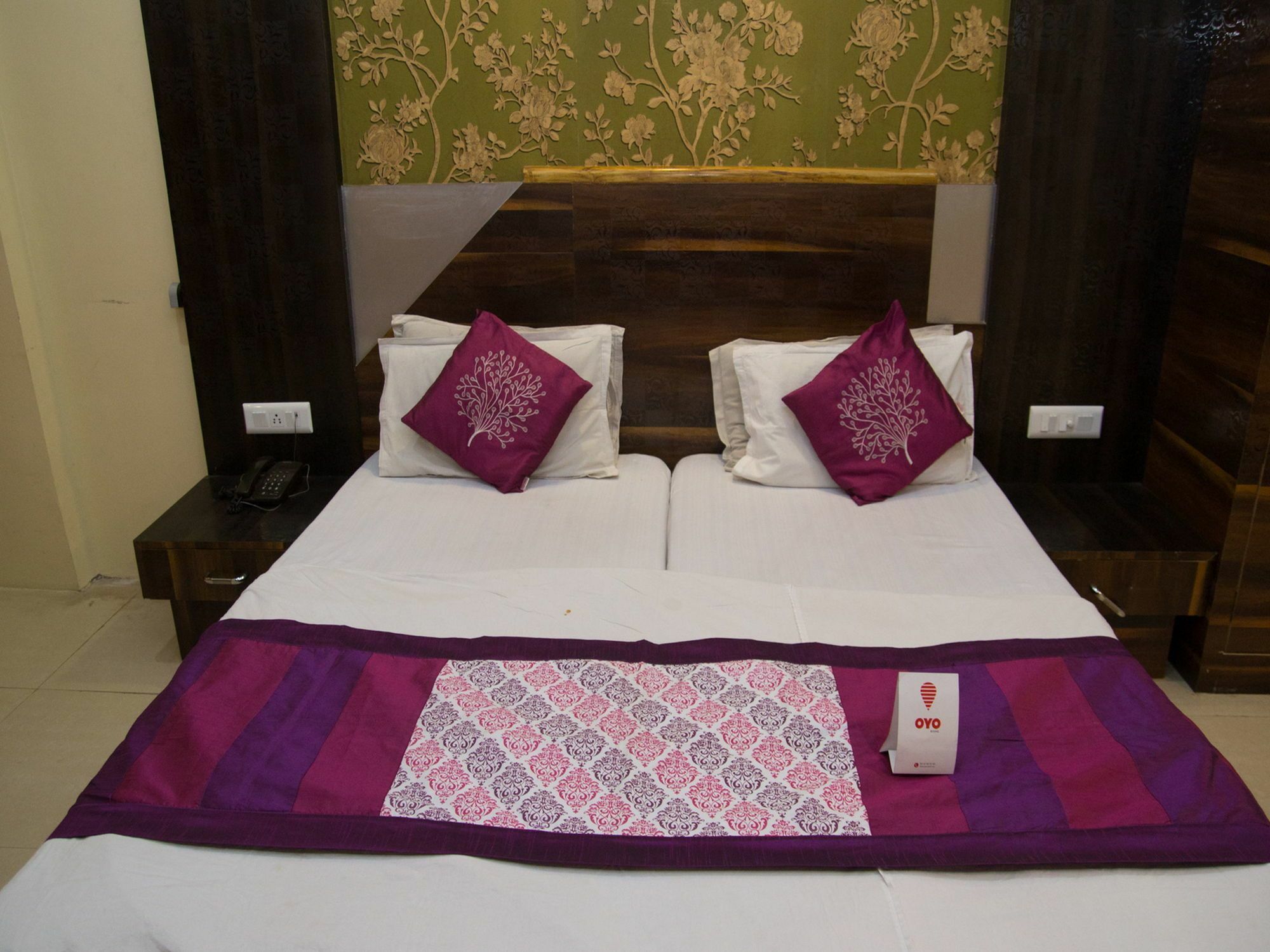 בובנשוואר Oyo 4065 Hotel Richi מראה חיצוני תמונה