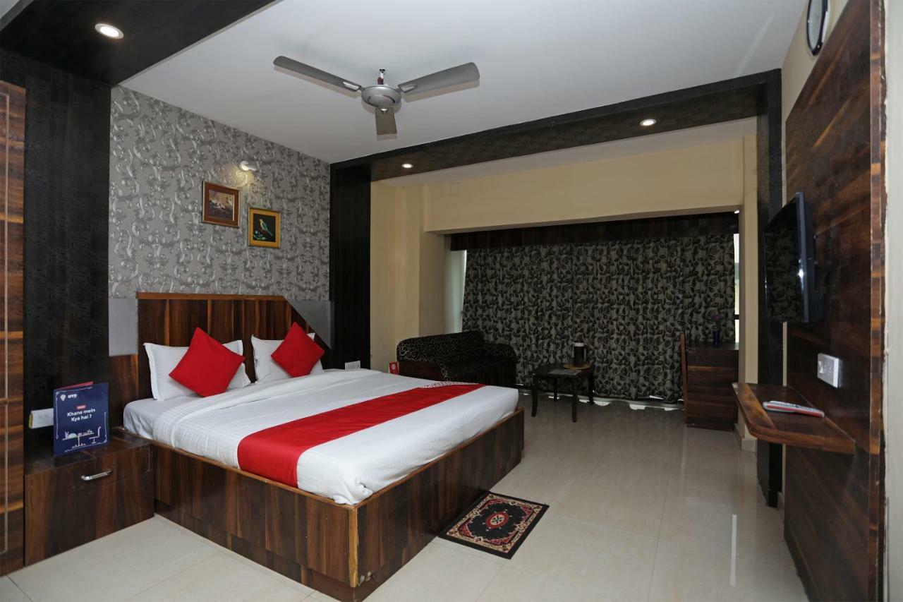 בובנשוואר Oyo 4065 Hotel Richi מראה חיצוני תמונה